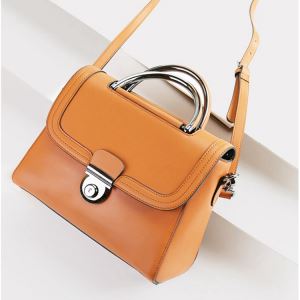 Cuir de bossa de creueria